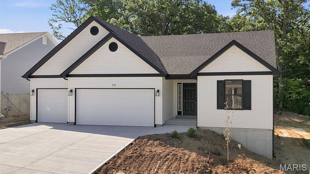 Twin Pines - Residential