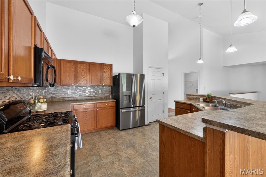 Ellington Place #3 - Residential