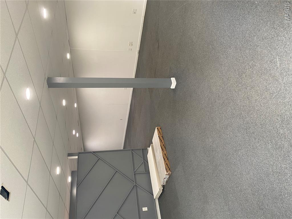 Jungermann Office Ctr Ph2 Sub - Commercial Sale