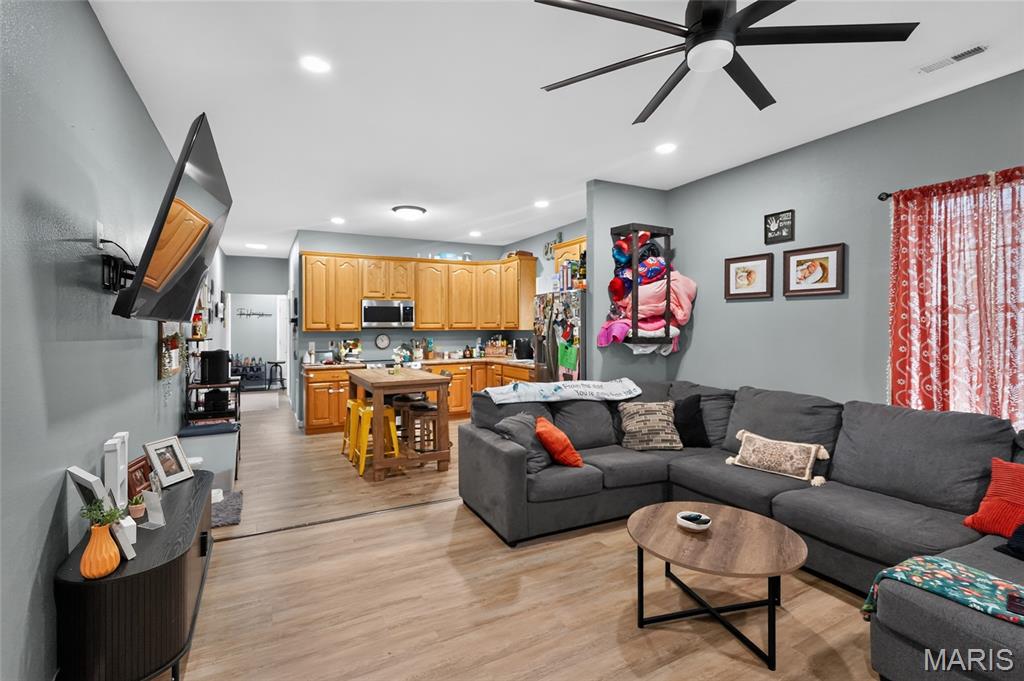 Town/East Federal - Residential