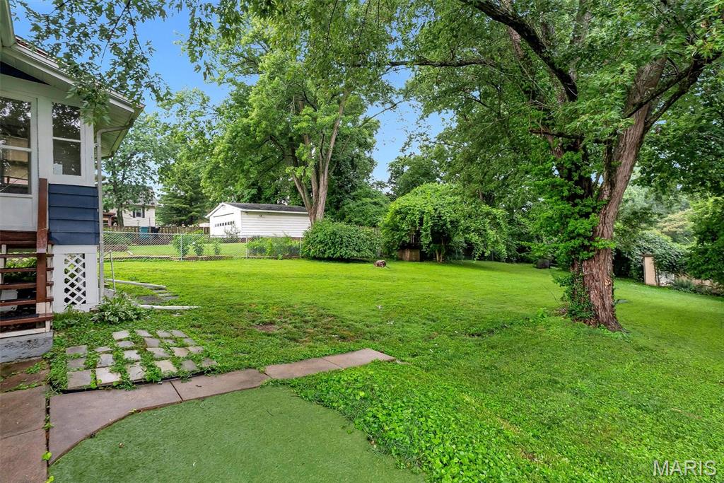 Woodlawn Manor - Residential