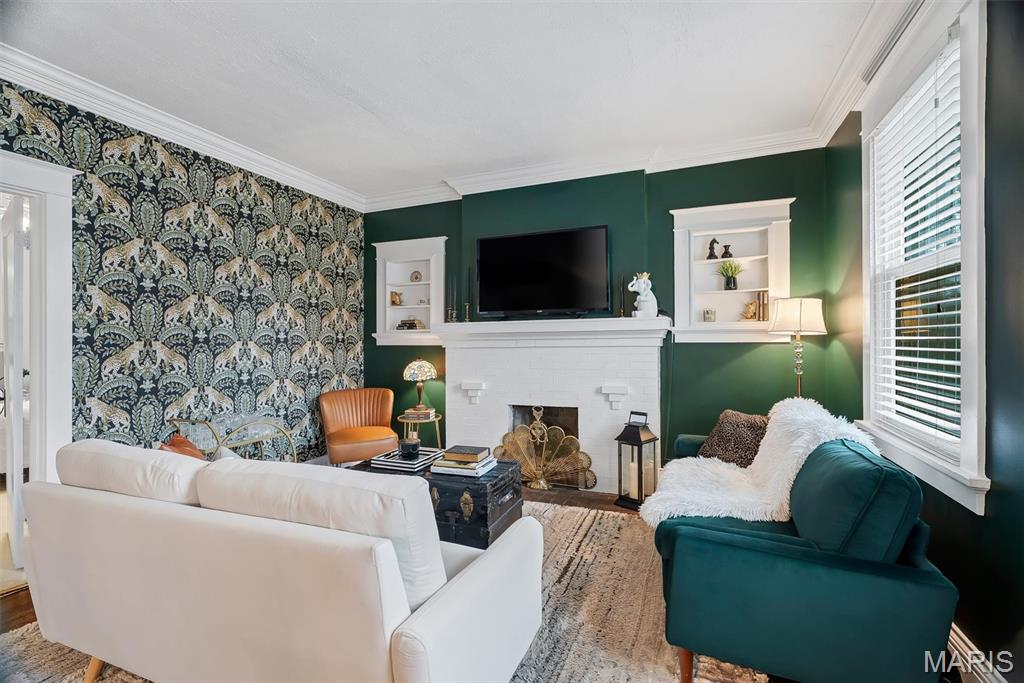 Woodlawn Manor - Residential