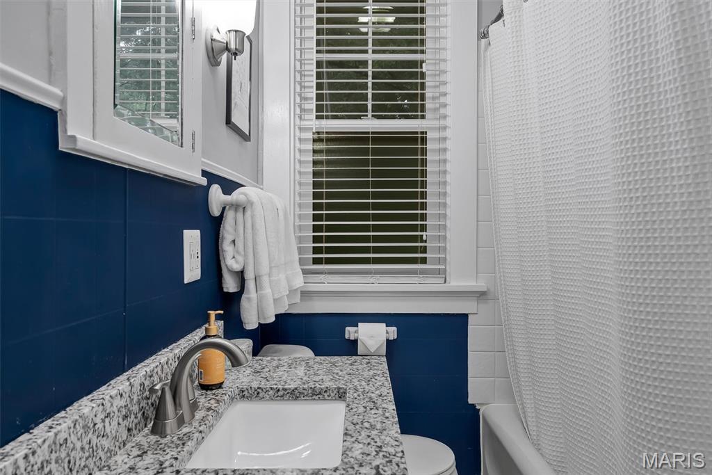 Woodlawn Manor - Residential