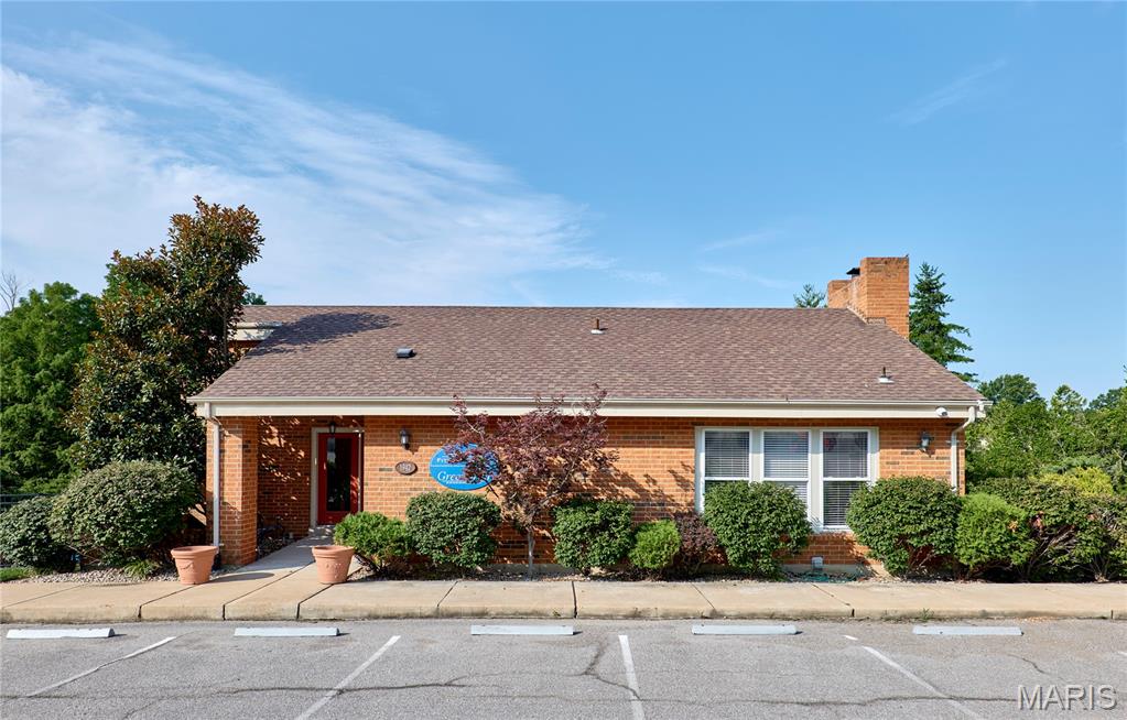 Greenbriar Condo - Residential