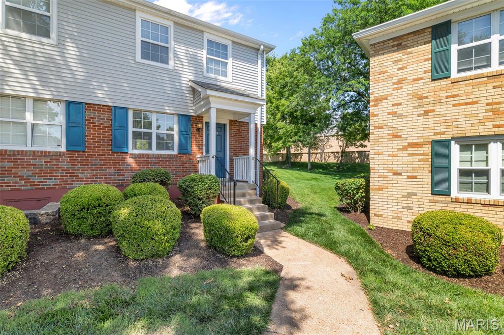 Brentwood Forest Condo Ph Six T - Residential