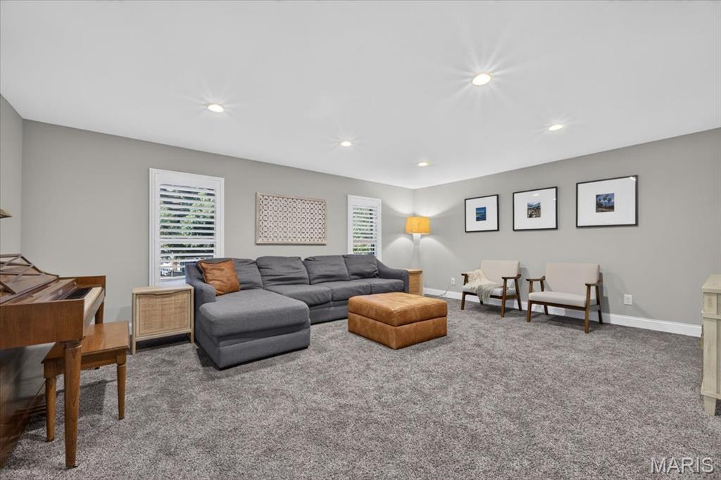 Trails West Sec Of The Village Of Green - Residential