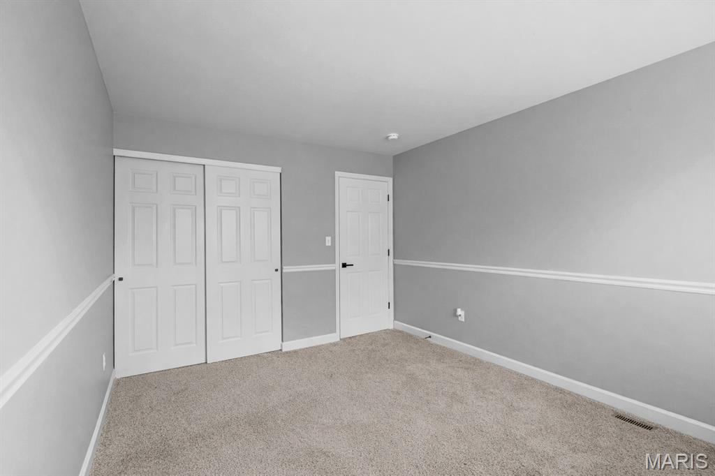 Twin Chimneys Village B Lindenwood - Residential