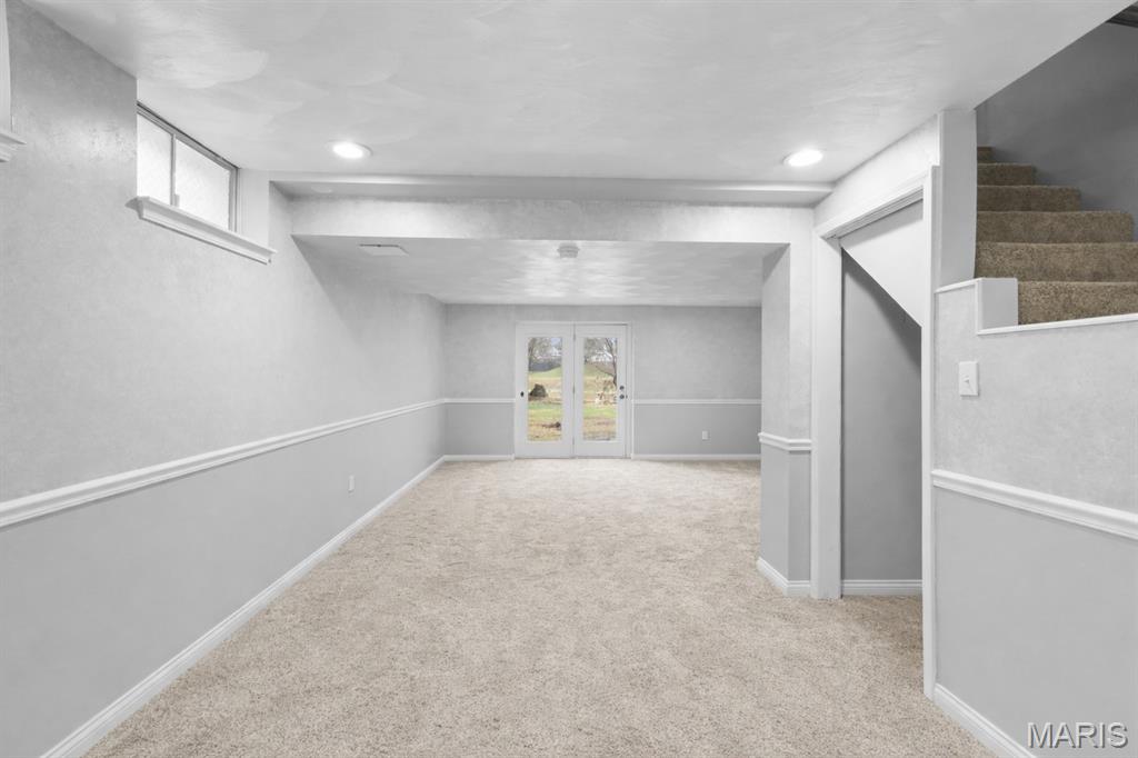 Twin Chimneys Village B Lindenwood - Residential
