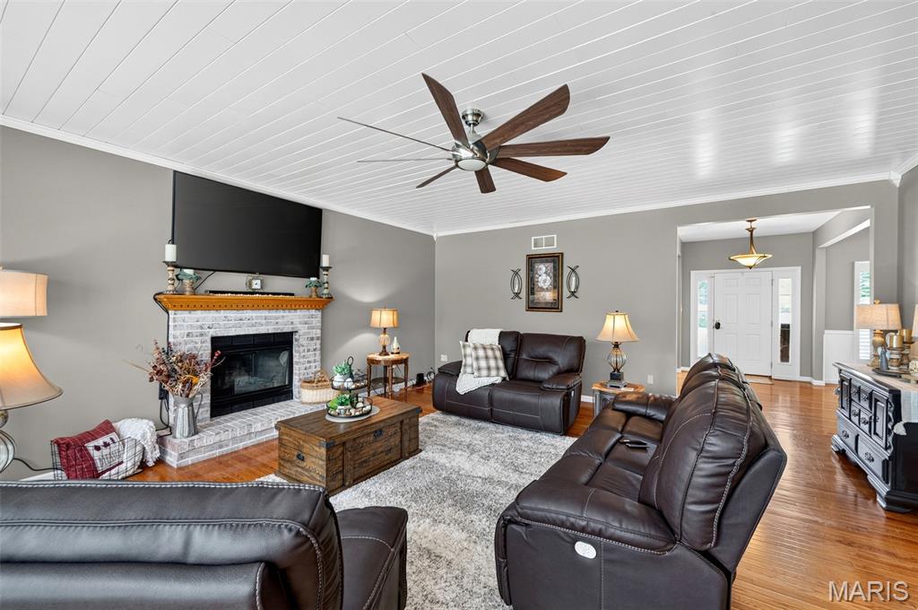 Glenn Oaks Estates - Residential
