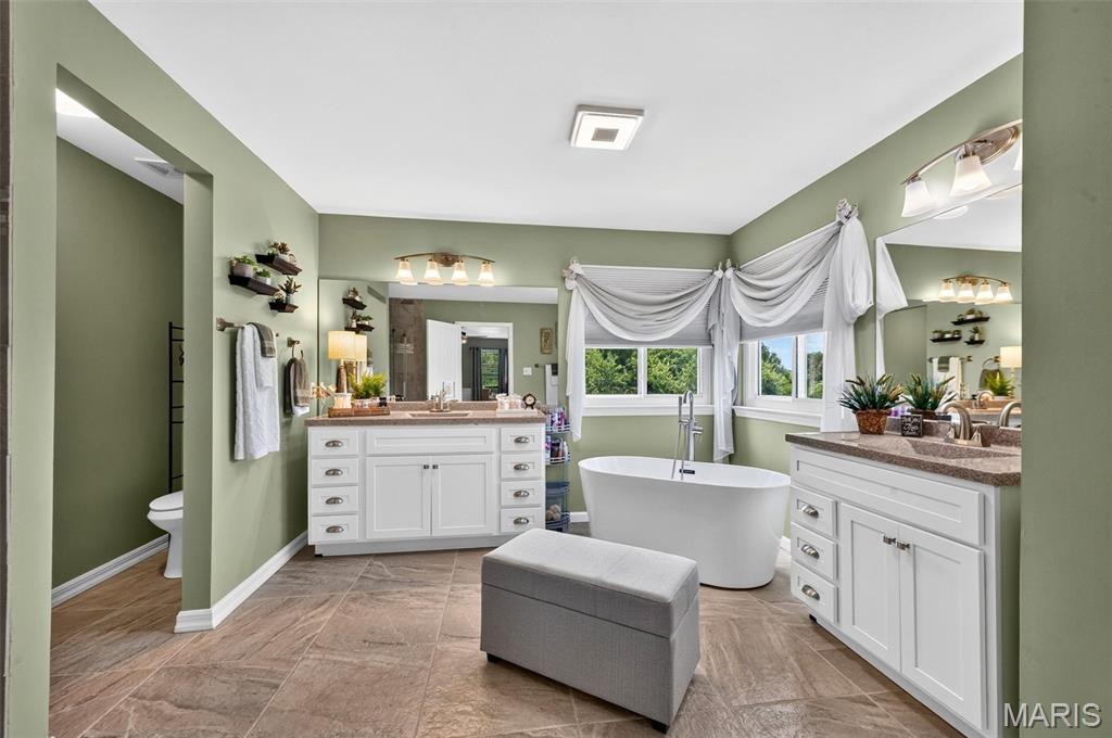 Glenn Oaks Estates - Residential