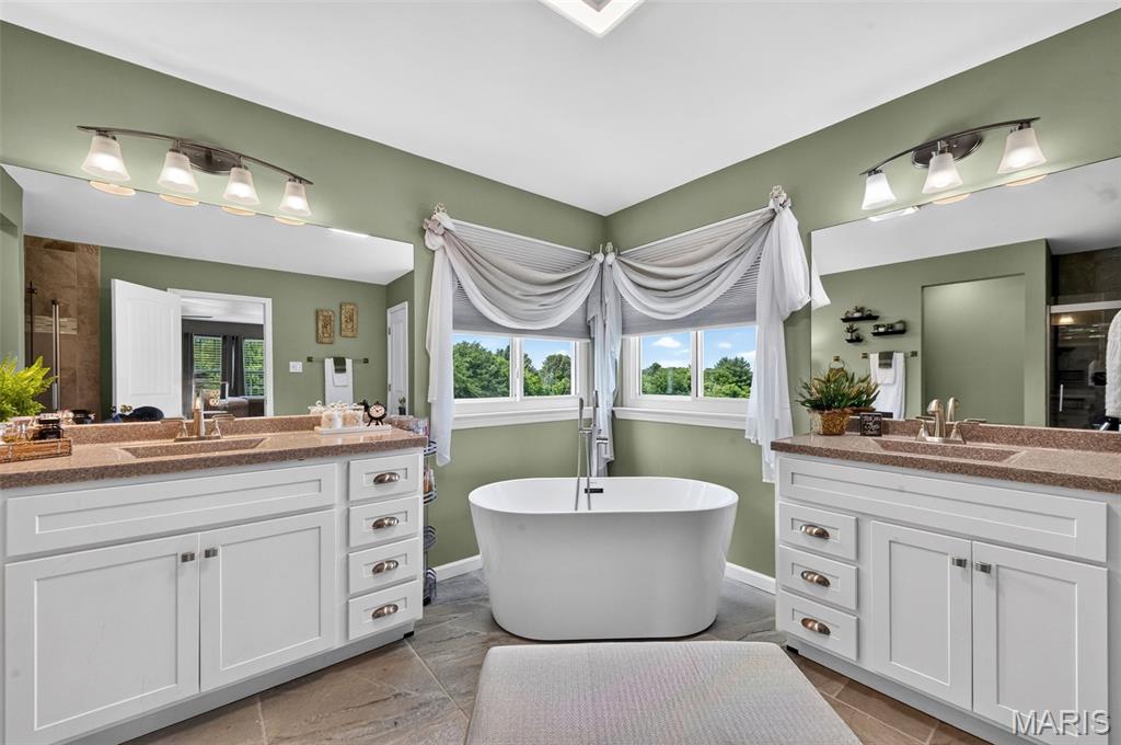 Glenn Oaks Estates - Residential