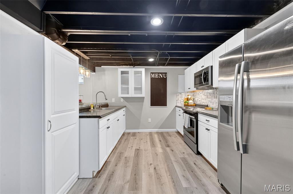 Glenn Oaks Estates - Residential