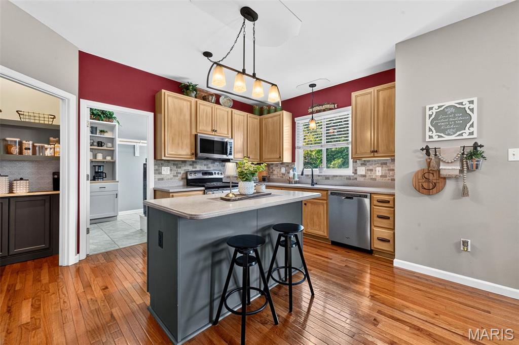 Glenn Oaks Estates - Residential