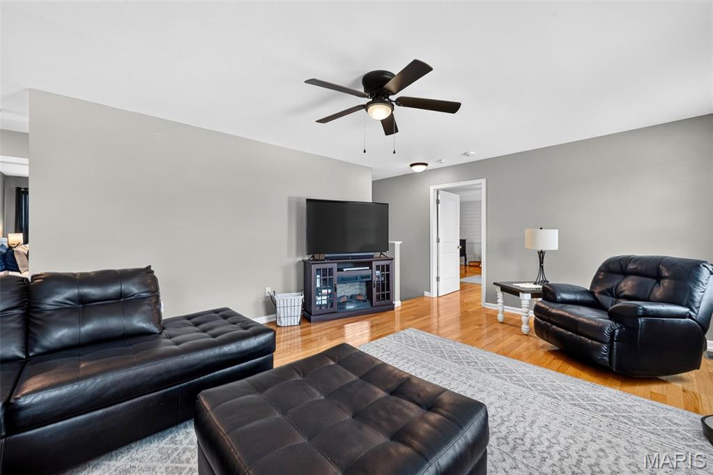 Glenn Oaks Estates - Residential