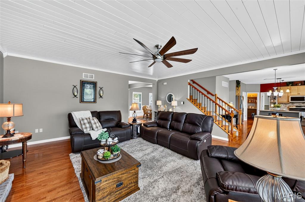 Glenn Oaks Estates - Residential