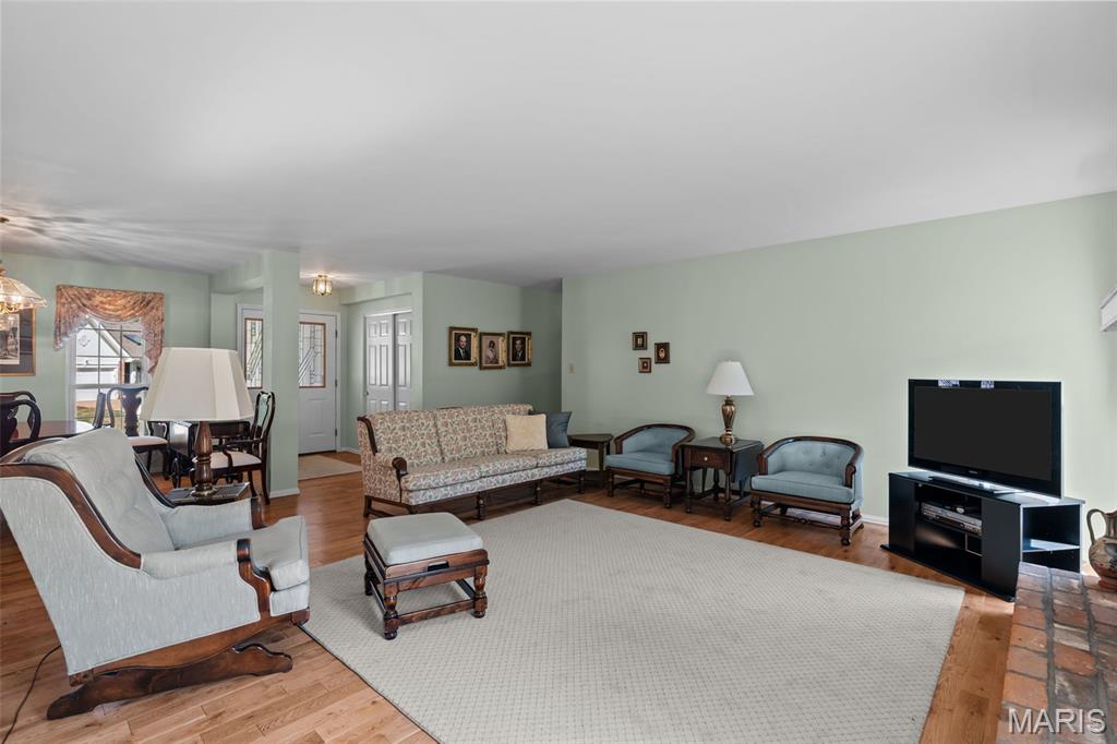 Westglen Farms Four & Westglen - Residential