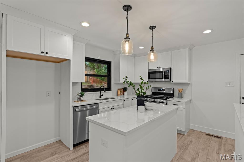 Bainbridge 3 - Residential