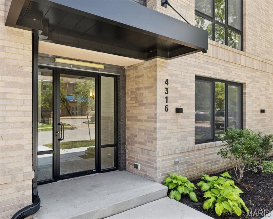 The Square on Tower Grove - Residential Lease