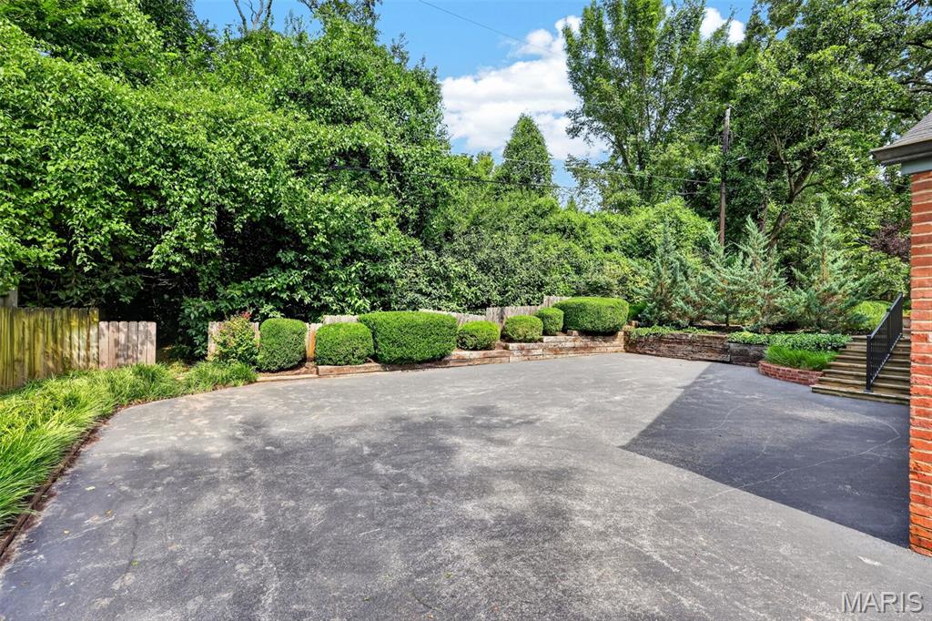 Winding Brook - Residential