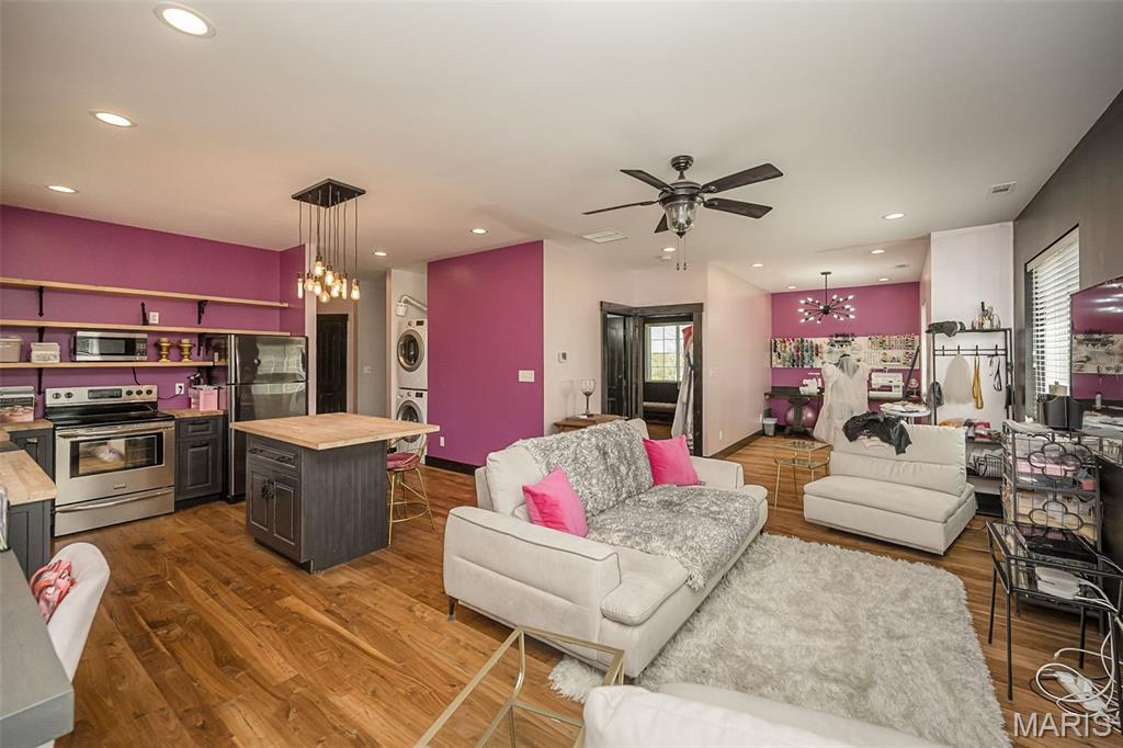 Glyn Acres - Residential