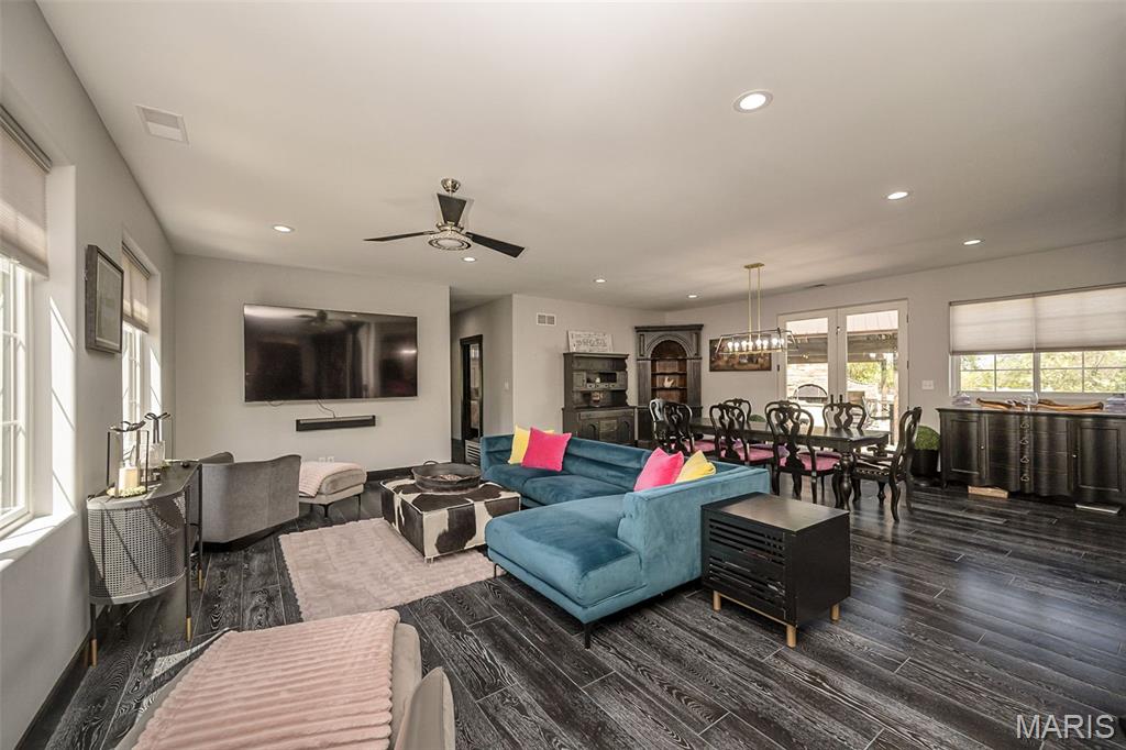 Glyn Acres - Residential