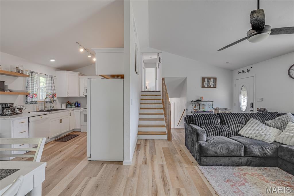Oak Knoll Sub - Residential