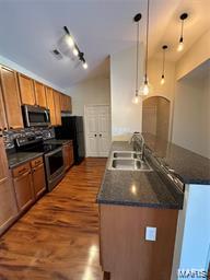 Bridgewater Cove A Condo 2nd - Residential Lease