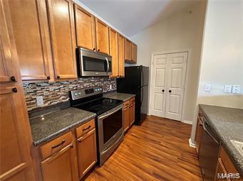 Bridgewater Cove A Condo 2nd - Residential Lease
