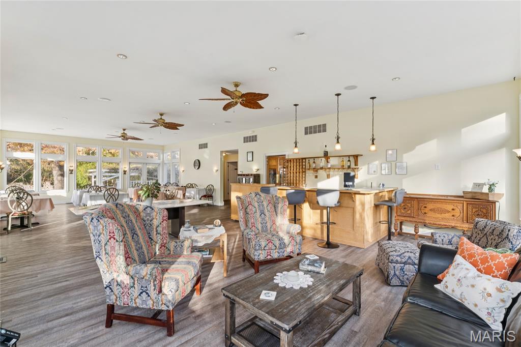 N/A - Commercial Sale