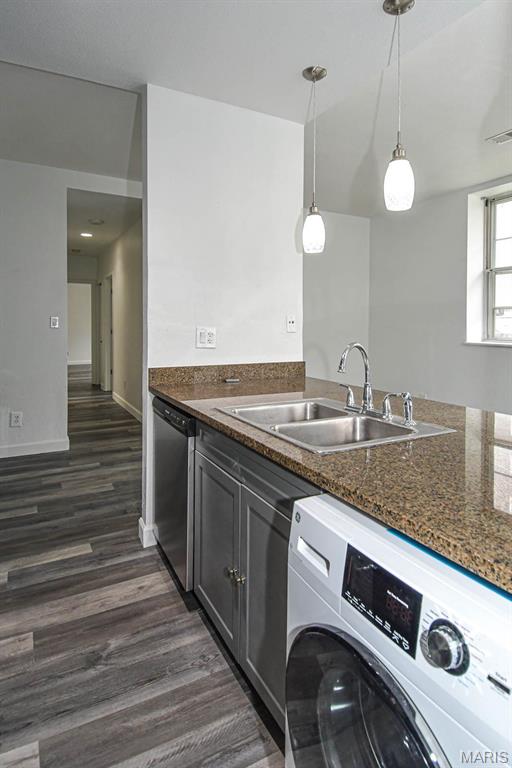 Pershing Condo - Residential