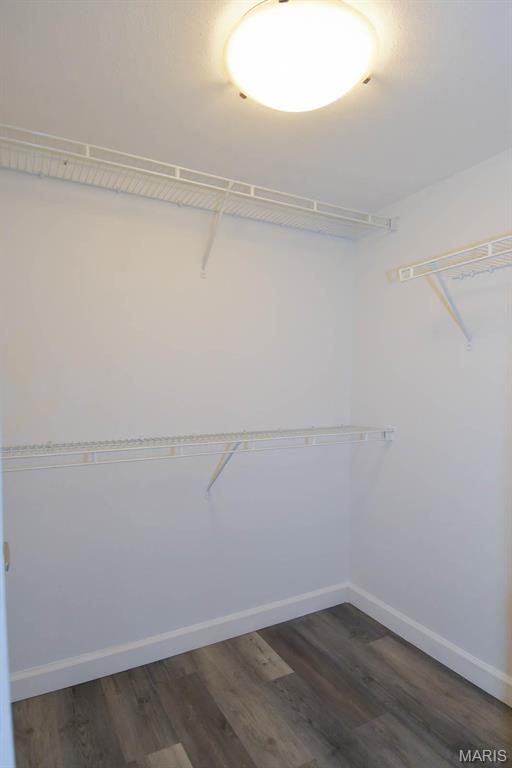 Pershing Condo - Residential