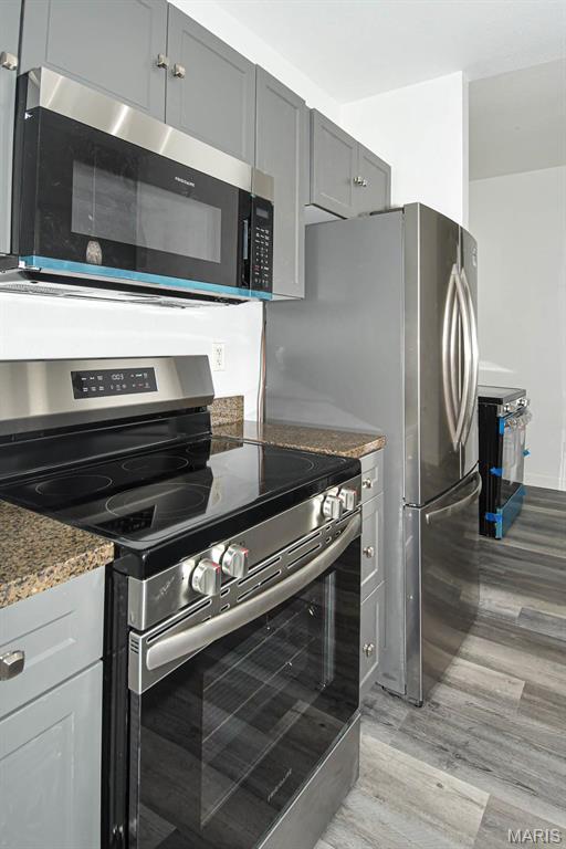 Pershing Condo - Residential