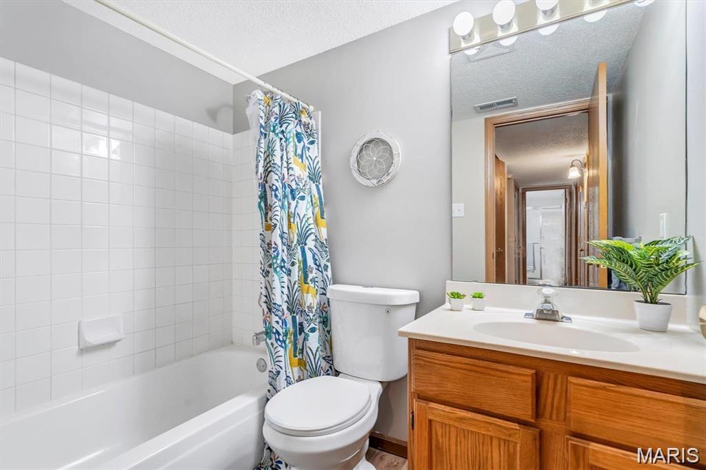 Southwoods One Lt B Sub Of - Residential Lease
