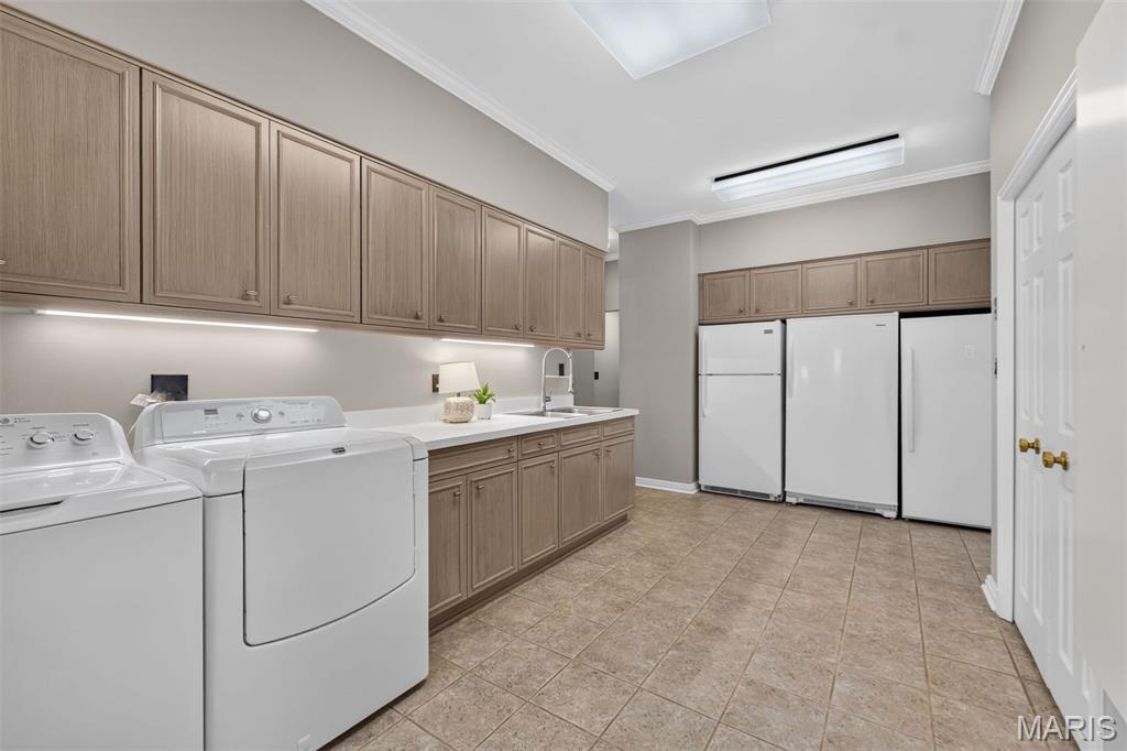 Upper Log Cabin Resub Of Lts 1 & 2 - Residential