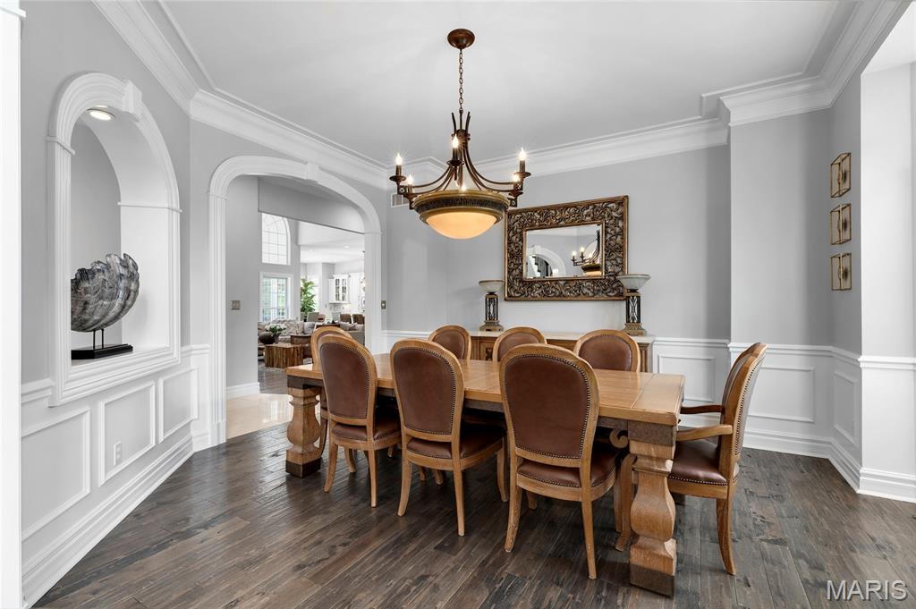 Westchester Manor - Residential