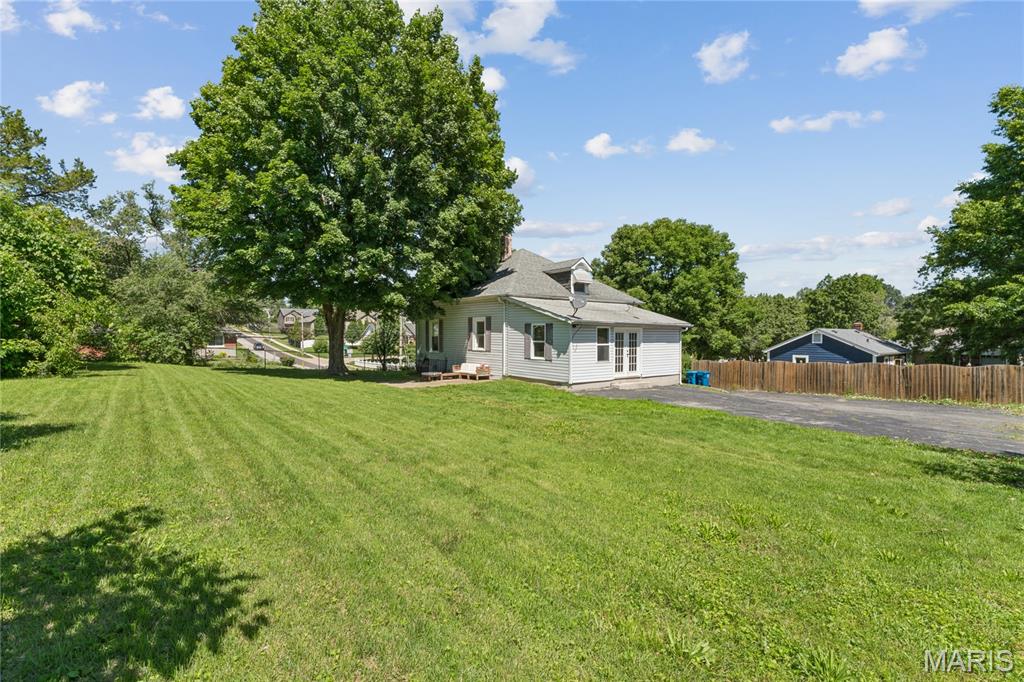 Maureen Terrace - Residential