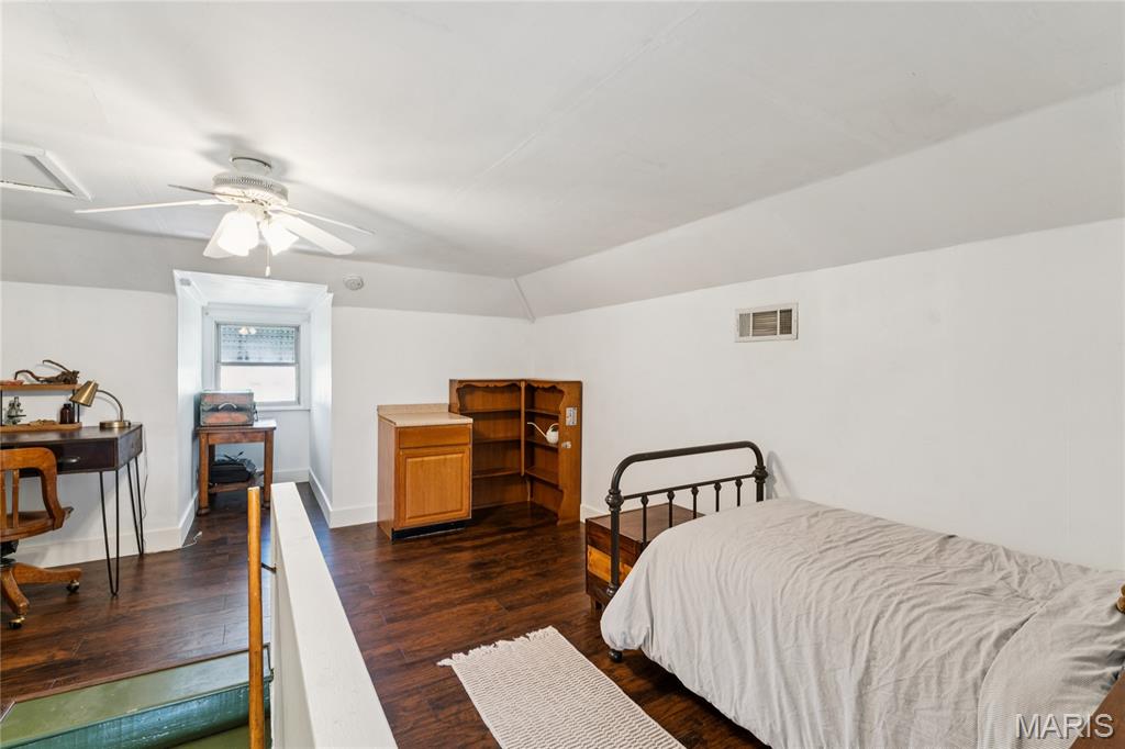 Maureen Terrace - Residential