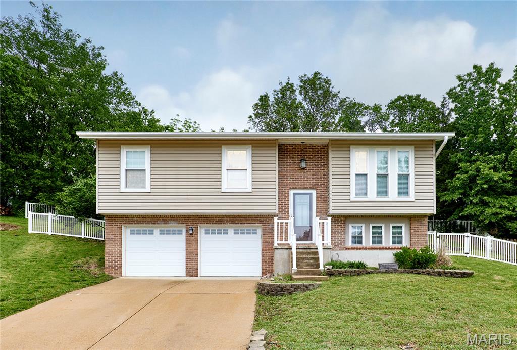 Hawks View Estates - Residential Lease