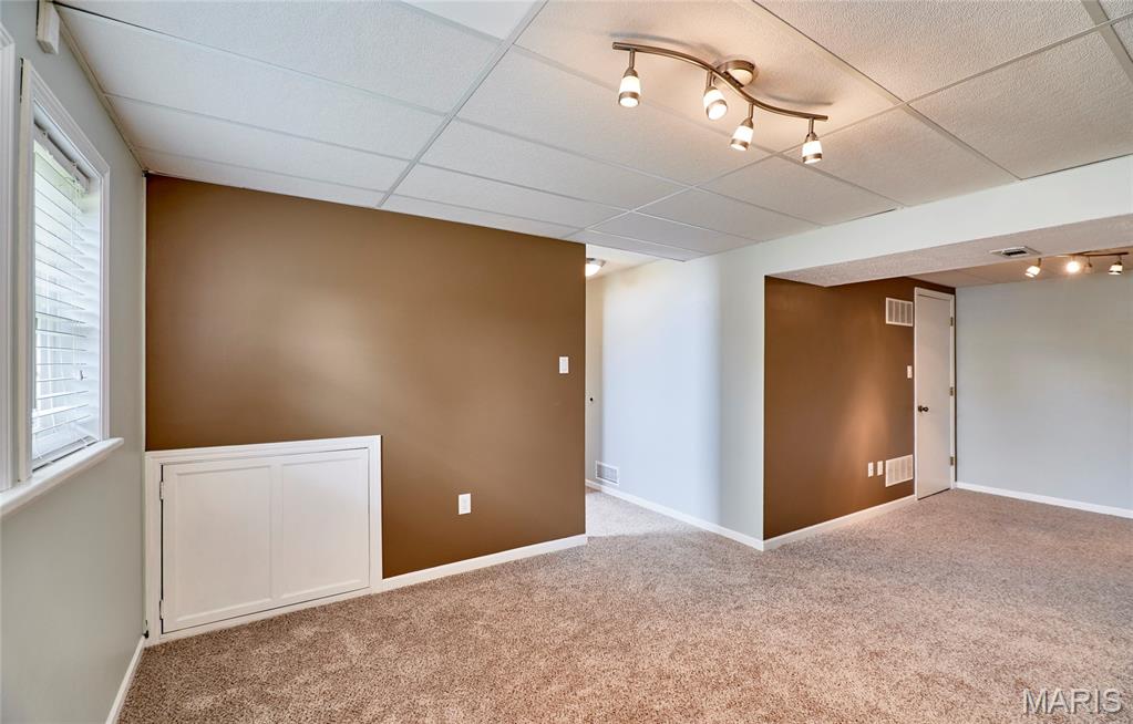 Hawks View Estates - Residential Lease