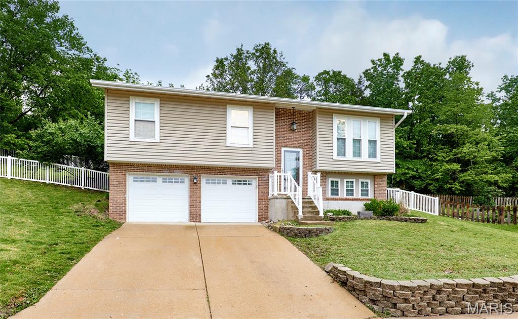 Hawks View Estates - Residential Lease