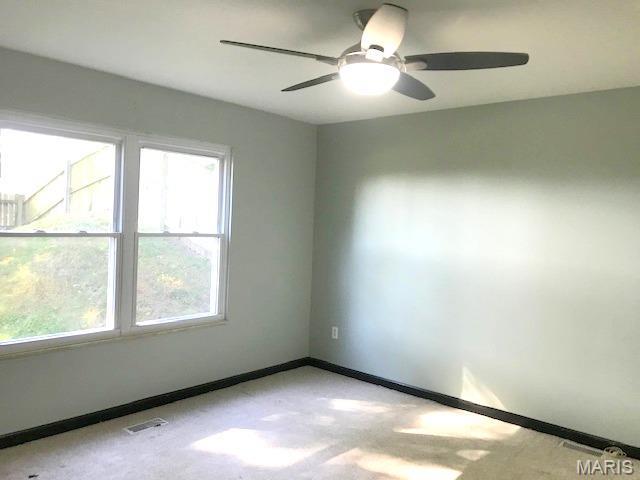 COUNTRY OAKS - Residential Lease