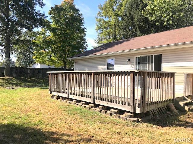 COUNTRY OAKS - Residential Lease