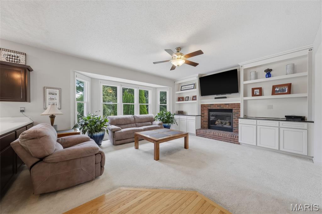 Vlgs At Dardenne Prairie - Residential