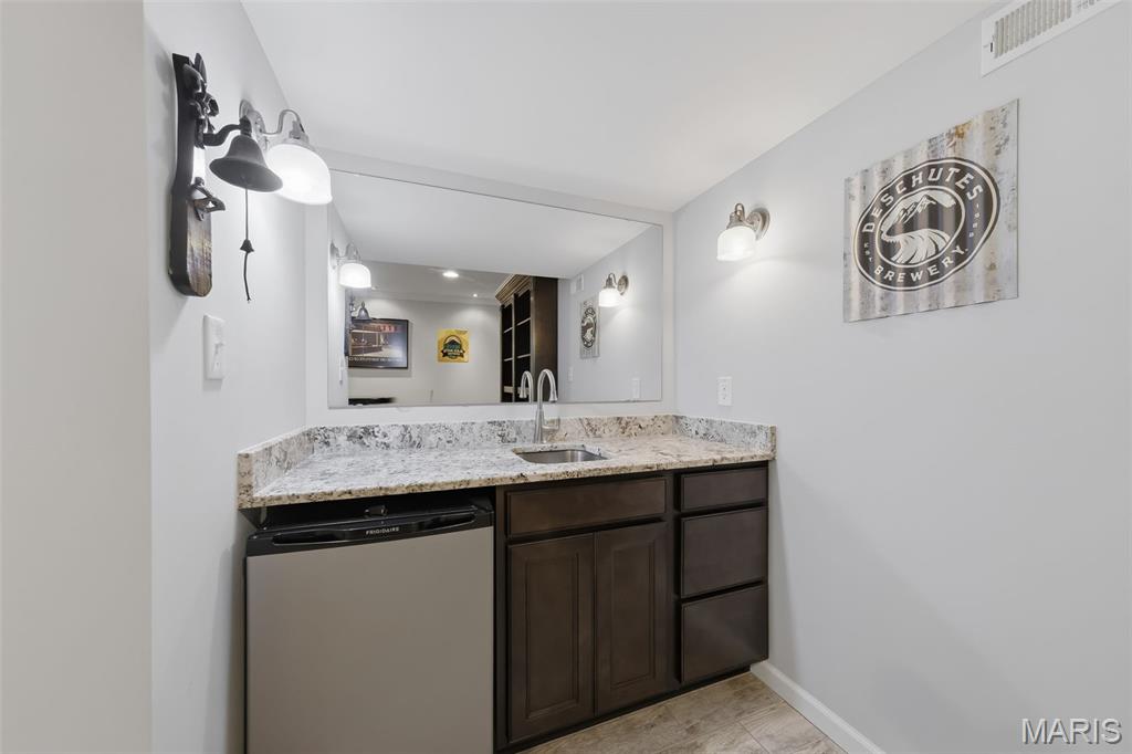 Vlgs At Dardenne Prairie - Residential