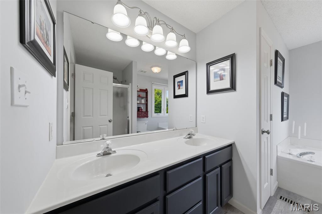 Vlgs At Dardenne Prairie - Residential