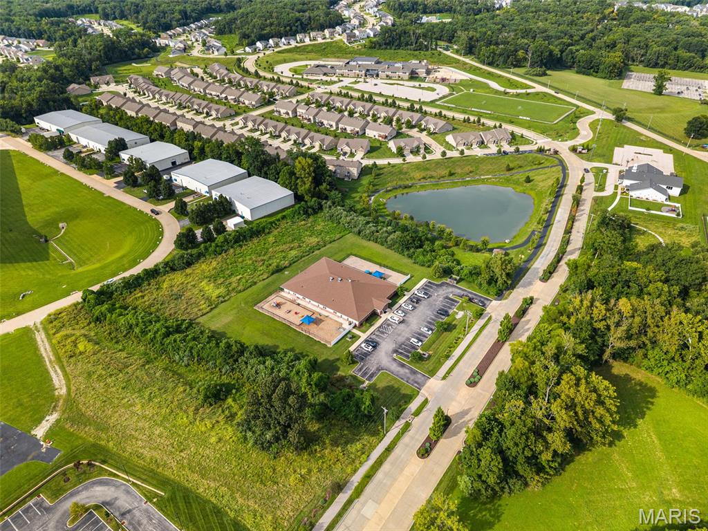 Arbors Of Rockwood Two The - Residential