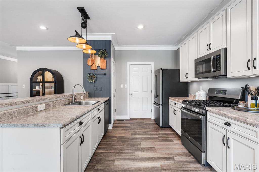 Arbors Of Rockwood Two The - Residential