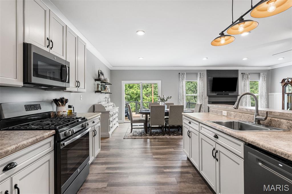 Arbors Of Rockwood Two The - Residential