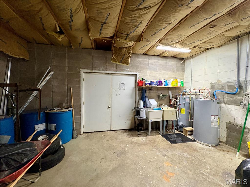 none - Commercial Sale
