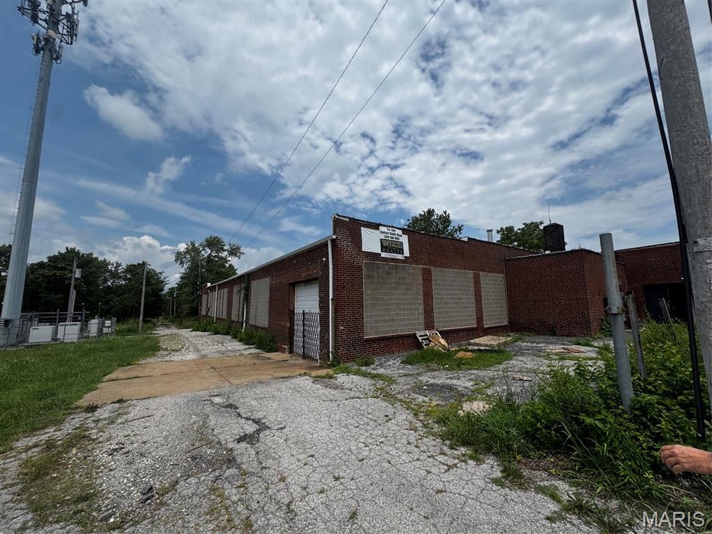 Penrose Add - Commercial Sale
